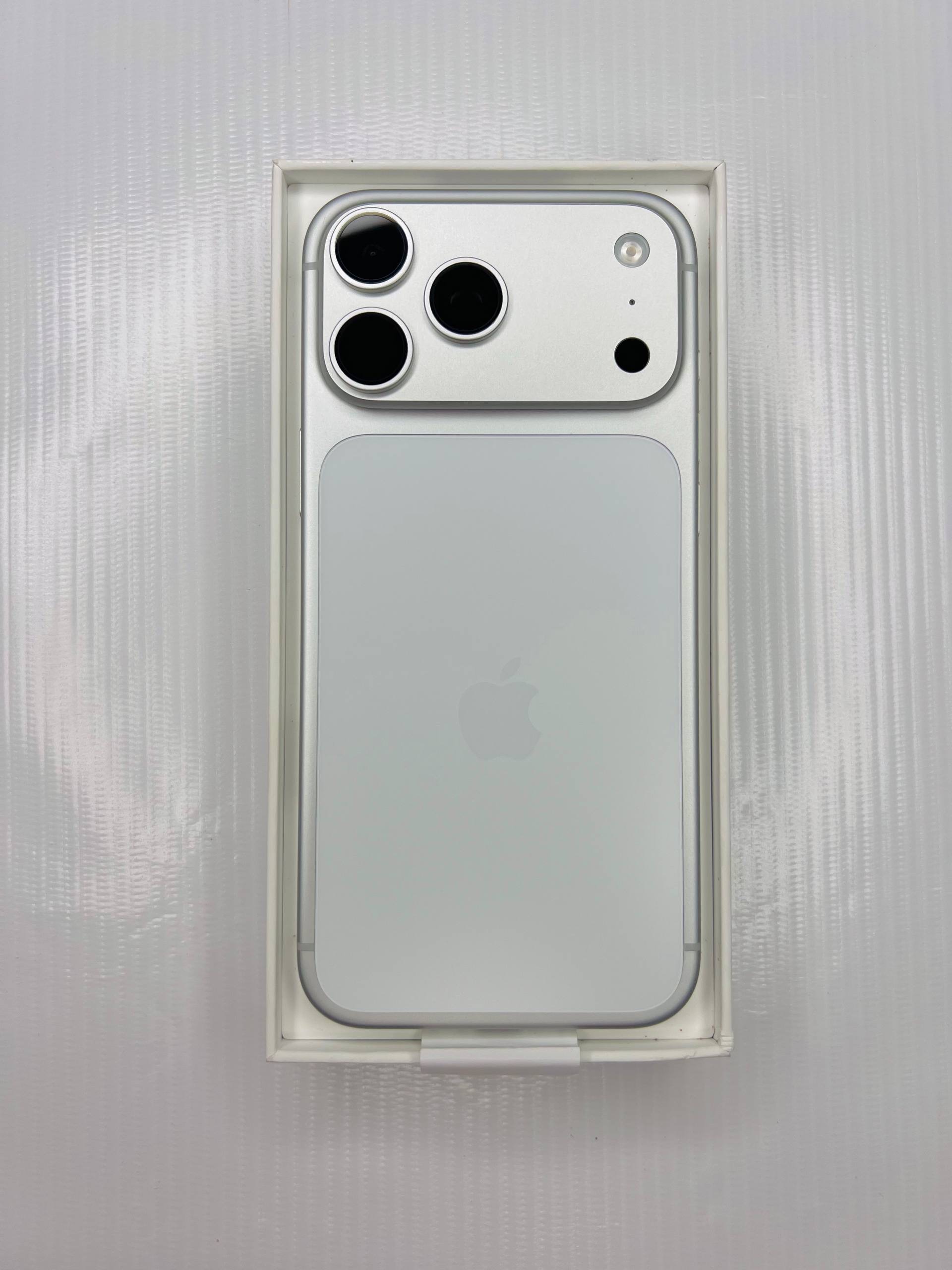 Iphone 17 pro max 256G